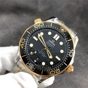 欧米伽复刻表海马系列间金黑盘评测！VS工厂海马300复刻表做工小细节与机芯稳定性都是整个市场上的天花板级别！插图2