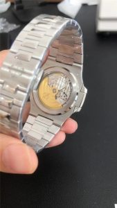 3k复刻表新品百达翡丽5711细节评测？鹦鹉螺复刻表采用330一体机吗！插图3