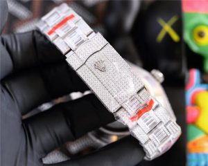 劳力士RolexSky-Dweller纵航者型满天星定制版复刻表细节解读插图1