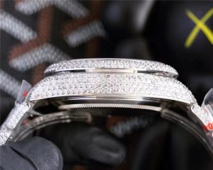 劳力士RolexSky-Dweller纵航者型满天星定制版复刻表细节解读插图5