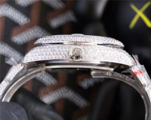 劳力士RolexSky-Dweller纵航者型满天星定制版复刻表细节解读插图7