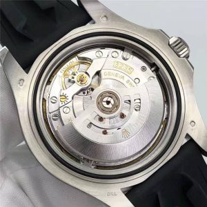 VS厂劳力士白金游艇复刻表搭配3235机芯会一眼假吗？当然不会啦！插图1