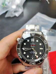 VS工厂的欧米茄海马300怎么样？从8800运动和整体工艺分析！插图