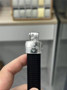 《3K 厂百达翡丽手雷一体化 330 机芯拆解对比原版：差距究竟有多大？》插图4