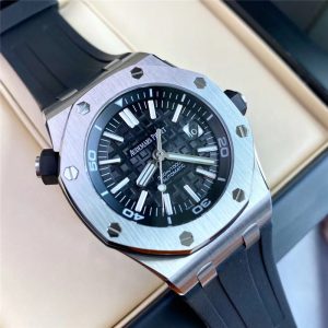 AP皇家橡树离岸型15703复刻腕表（瑞士进口ETA-2836版爱彼15703复刻腕表评测）插图2