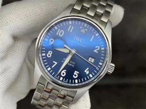 V7厂万国马克18小王子复刻表的深度测评（V7厂万国马克18小王子复刻表该怎么买？）插图1
