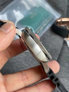 VS厂沛纳海PAM1229值得入手吗（VS厂沛纳海PAM1229潜行系列复刻腕表全面分析）插图5