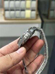 VS厂欧米茄海马150米柚木冰蓝面：复刻传奇，尽显卓越插图2