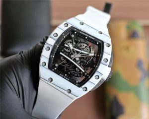 《理查德米勒RM61-01YohanBlake终极版复刻腕表评测》插图1