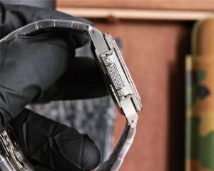 GR工厂经典时计百达翡丽7118女士鹦鹉螺满钻限量款复刻腕表的评测插图4