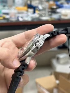 VS厂沛纳海PAM1323潜行系列复刻腕表：精湛工艺的卓越代表插图6