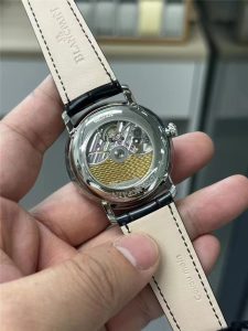 OM厂宝珀6654多功能腕表评测与购买攻略插图5