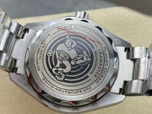 VS厂欧米茄橙圈海马600米复刻表深度剖析：还原度究竟几何？插图6