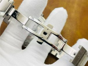 VS厂欧米茄冰蓝面世界时海马150米复刻腕表：细节与还原度的深度剖析插图5
