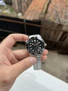 VS厂欧米茄海马300：与正品8800机芯差异及综合剖析插图1