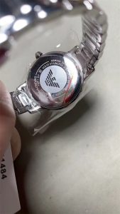 腕间皎月：原单阿玛尼AR11484白月光系列女表深度评测插图2